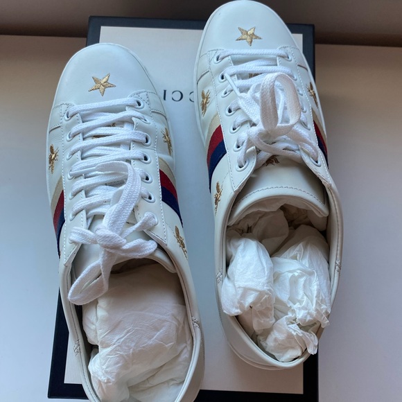 Guccis Ace “Bees and Stars” Sneakers - Picture 4 of 7